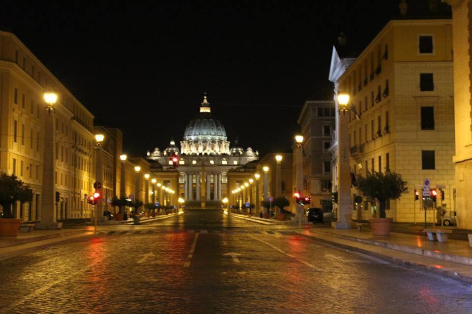 St. Peter Central Rooms B&B Rome Exterior photo